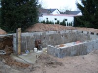 Bau Pool 099
